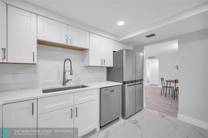 6193 Rock Island Road, Unit 512, Tamarac, FL 33319 Photo