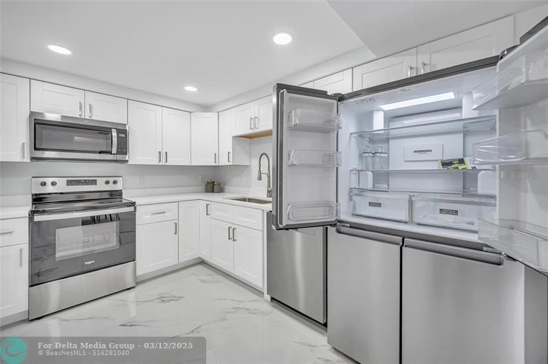 6193 Rock Island Road, Unit 512, Tamarac, FL 33319 Photo