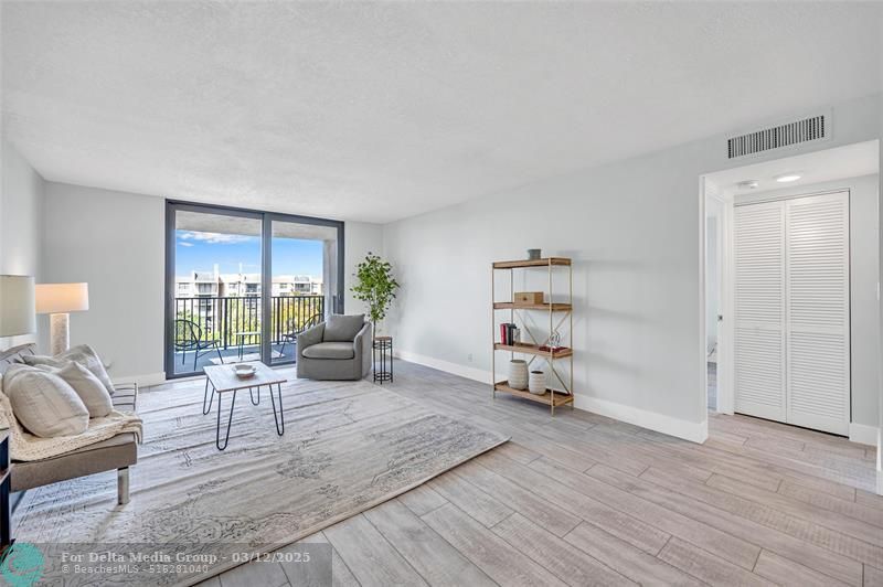 6193 Rock Island Road, Unit 512, Tamarac, FL 33319 Photo