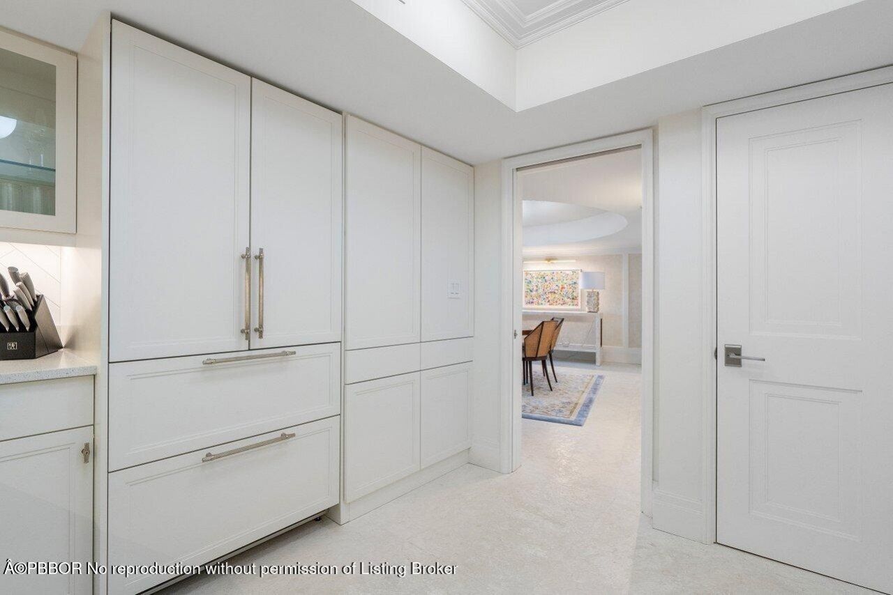 130 Sunrise Avenue, Unit 616, Palm Beach, FL 33480 Photo