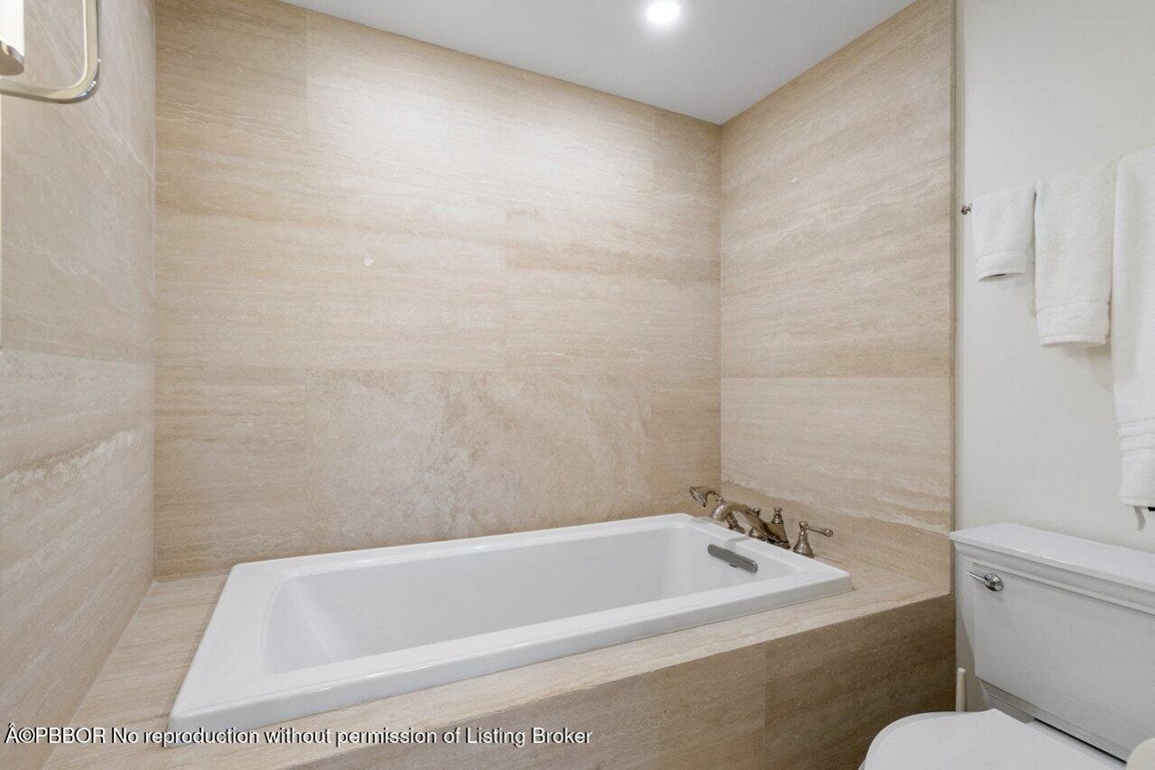 130 Sunrise Avenue, Unit 616, Palm Beach, FL 33480 Photo