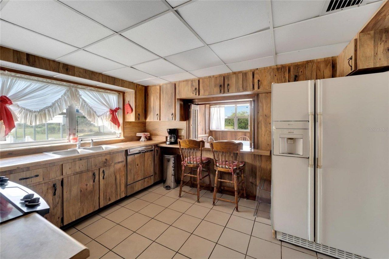 5020 Sydney Road, Plant City, FL 33566 Photo