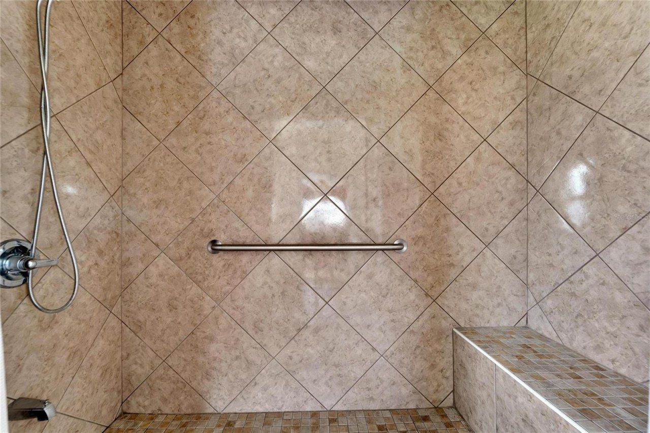 5020 Sydney Road, Plant City, FL 33566 Photo