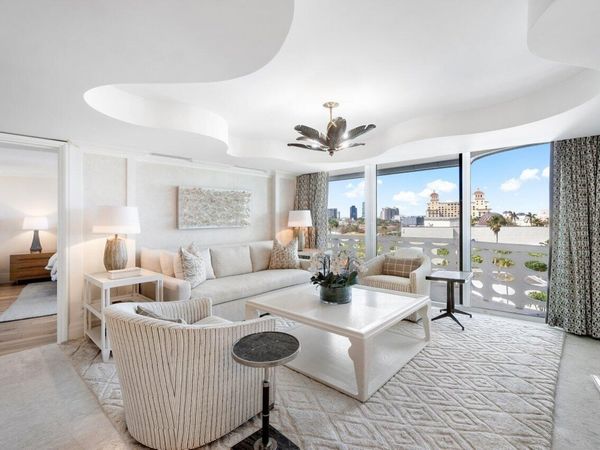 130 Sunrise Avenue, Unit 616, Palm Beach, FL 33480