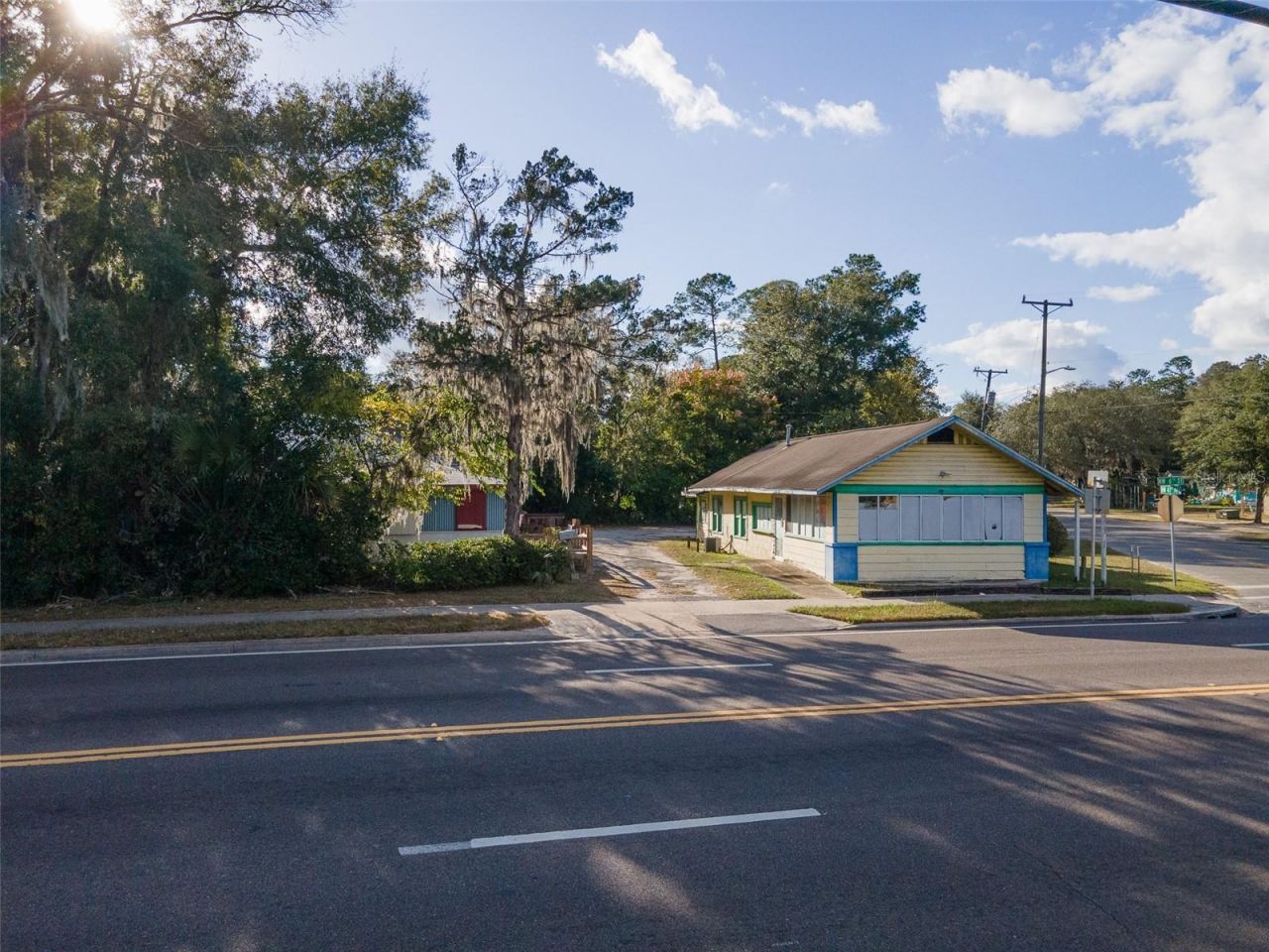 4016 NW 6th Street, Gainesville, FL 32609 Photo