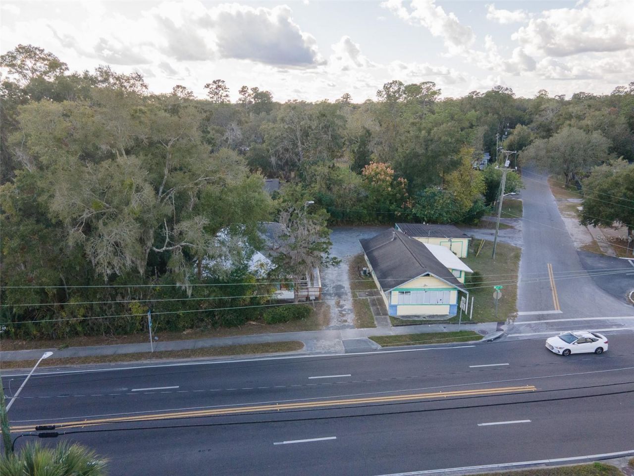 4016 NW 6th Street, Gainesville, FL 32609 Photo
