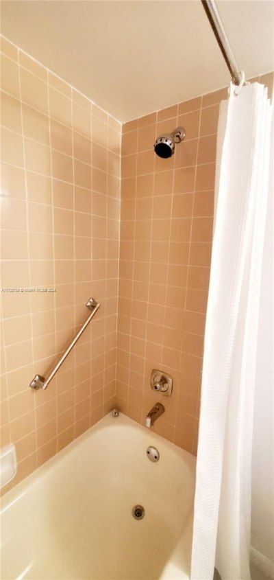 10304 Sunrise Lakes Blvd, Unit 211, Sunrise, FL 33322 Photo