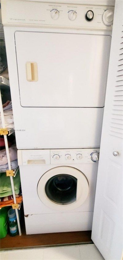 10304 Sunrise Lakes Blvd, Unit 211, Sunrise, FL 33322 Photo