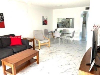 10304 Sunrise Lakes Blvd, Unit 211, Sunrise, FL 33322 Photo