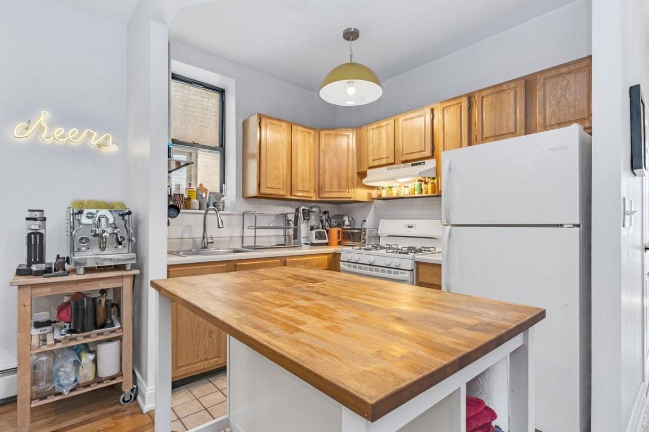 242 W 112th Street, Unit 3BC, New York, NY 10026 Main Photo