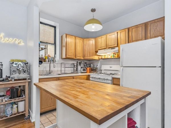 242 W 112th Street, Unit 3BC, New York (Manhattan), NY 10026