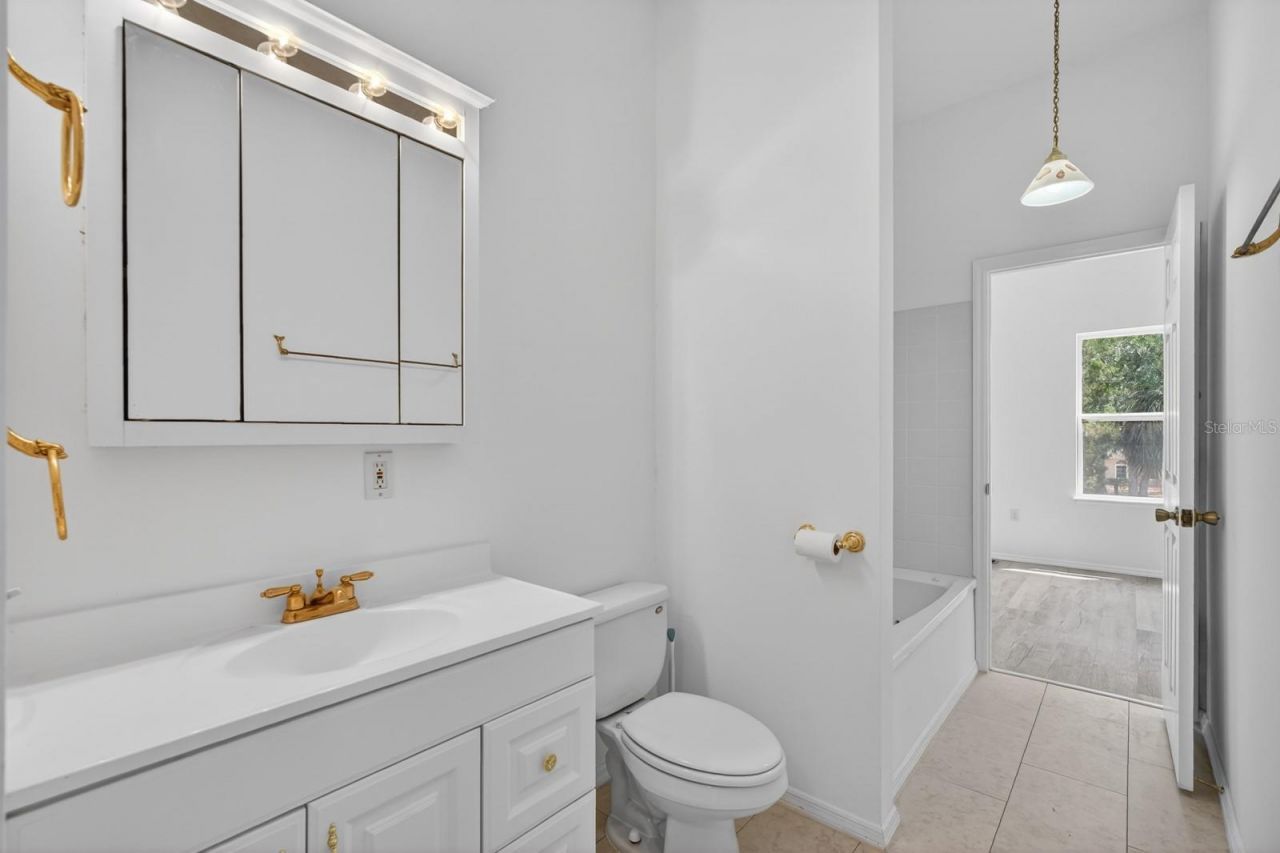 5300 N Ocean Shore Boulevard, Palm Coast, FL 32137 Photo