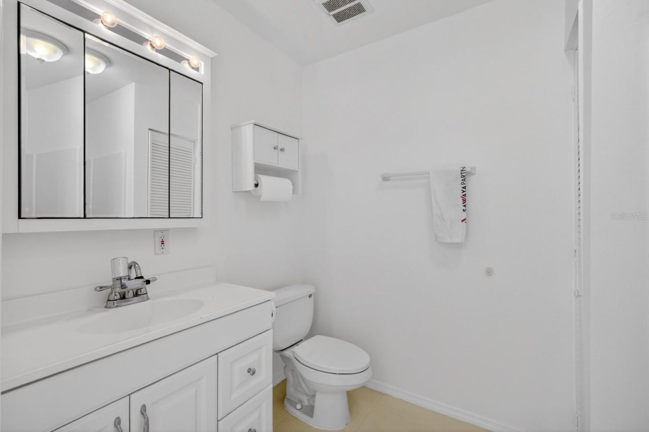 5300 N Ocean Shore Boulevard, Palm Coast, FL 32137 Photo