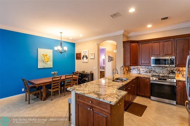 3909 NE 21st Avenue, Unit 4, Fort Lauderdale, FL 33308 Photo