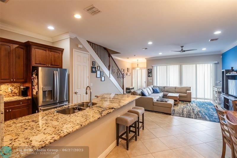 3909 NE 21st Avenue, Unit 4, Fort Lauderdale, FL 33308 Photo