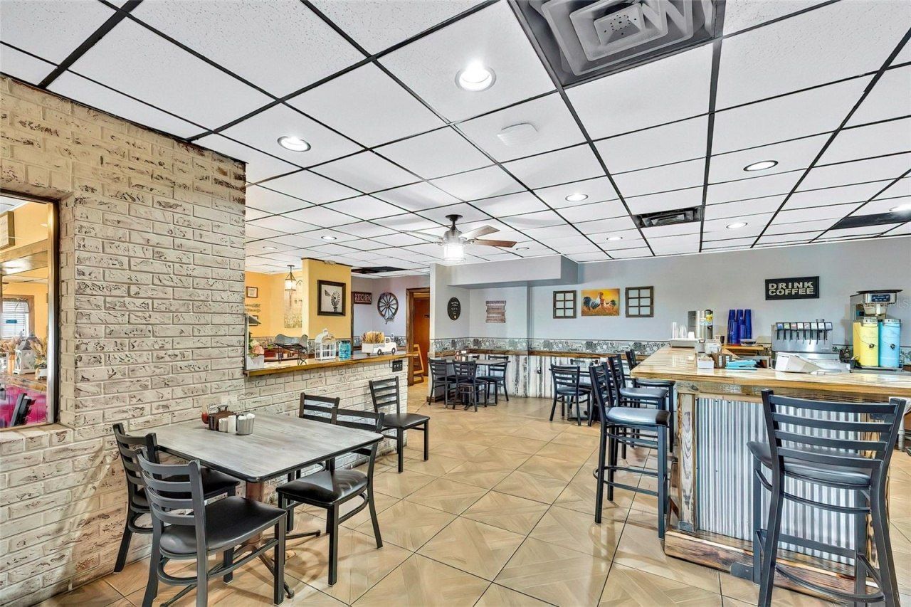 104 Us Highway 41 S, Inverness, FL 34450 Photo