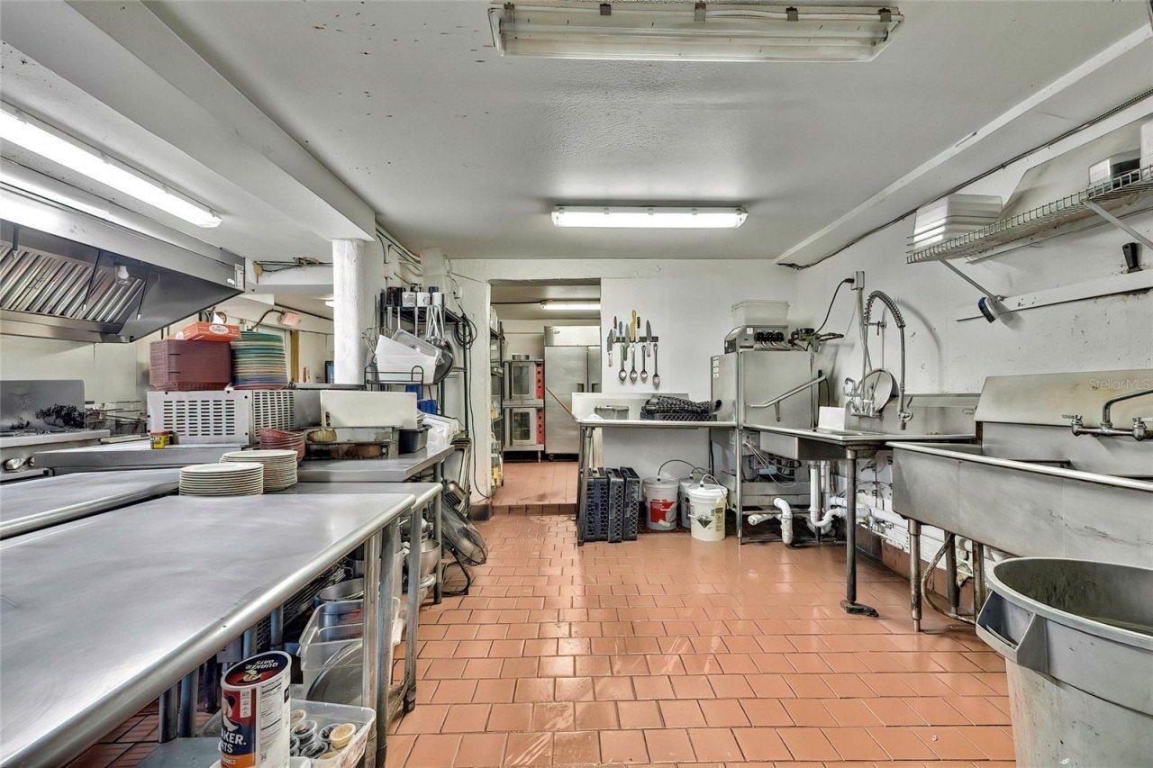 104 Us Highway 41 S, Inverness, FL 34450 Photo