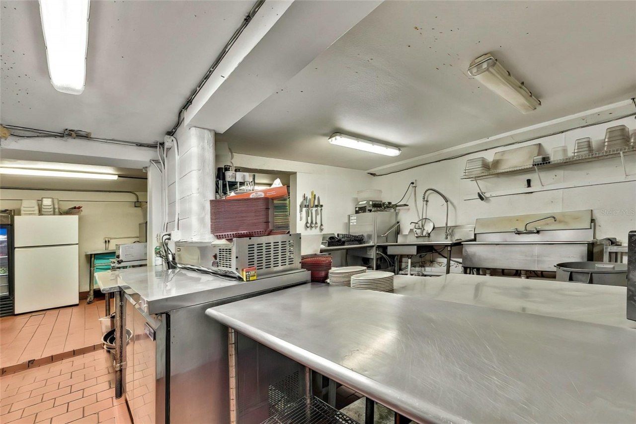 104 Us Highway 41 S, Inverness, FL 34450 Photo