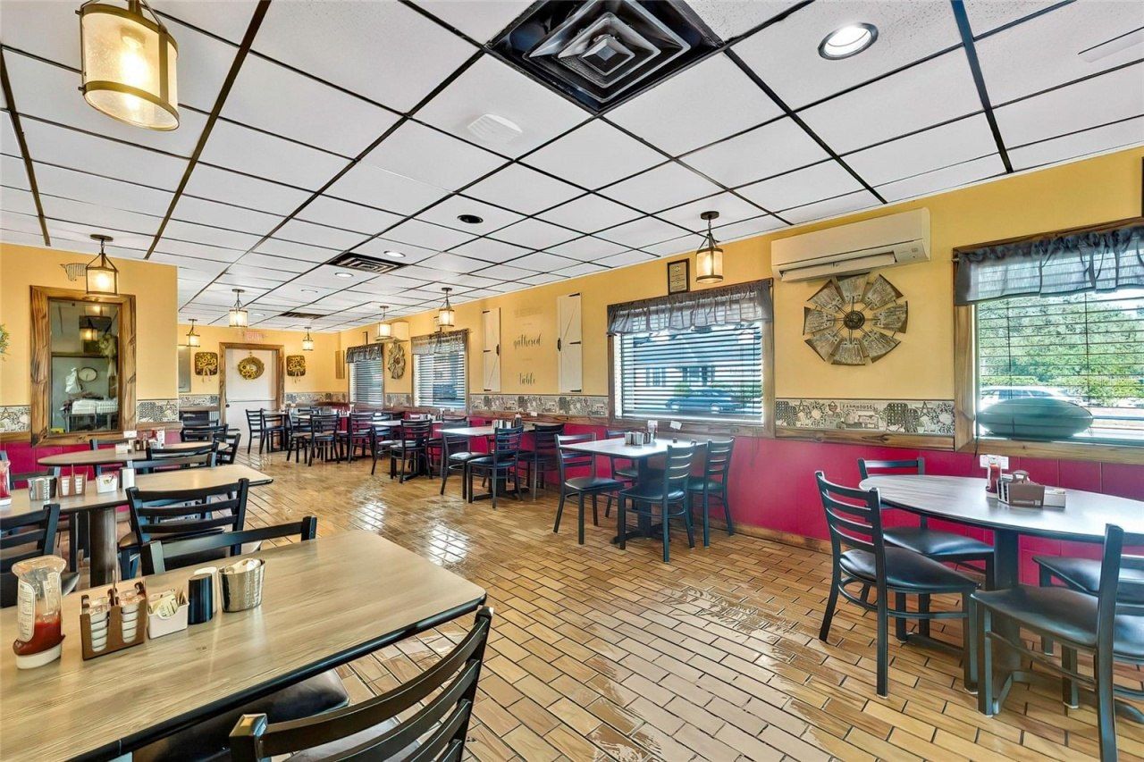 104 Us Highway 41 S, Inverness, FL 34450 Photo