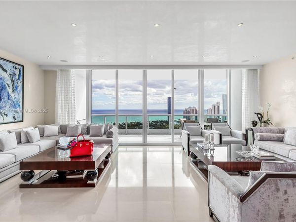 20155 NE 38th Ct, Unit 2903, Aventura, FL 33180