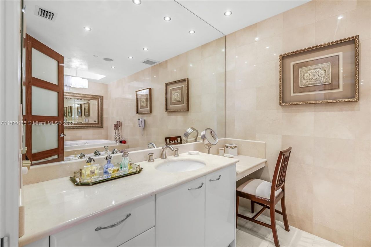 20155 NE 38th Ct, Unit 2903, Aventura, FL 33180 Photo