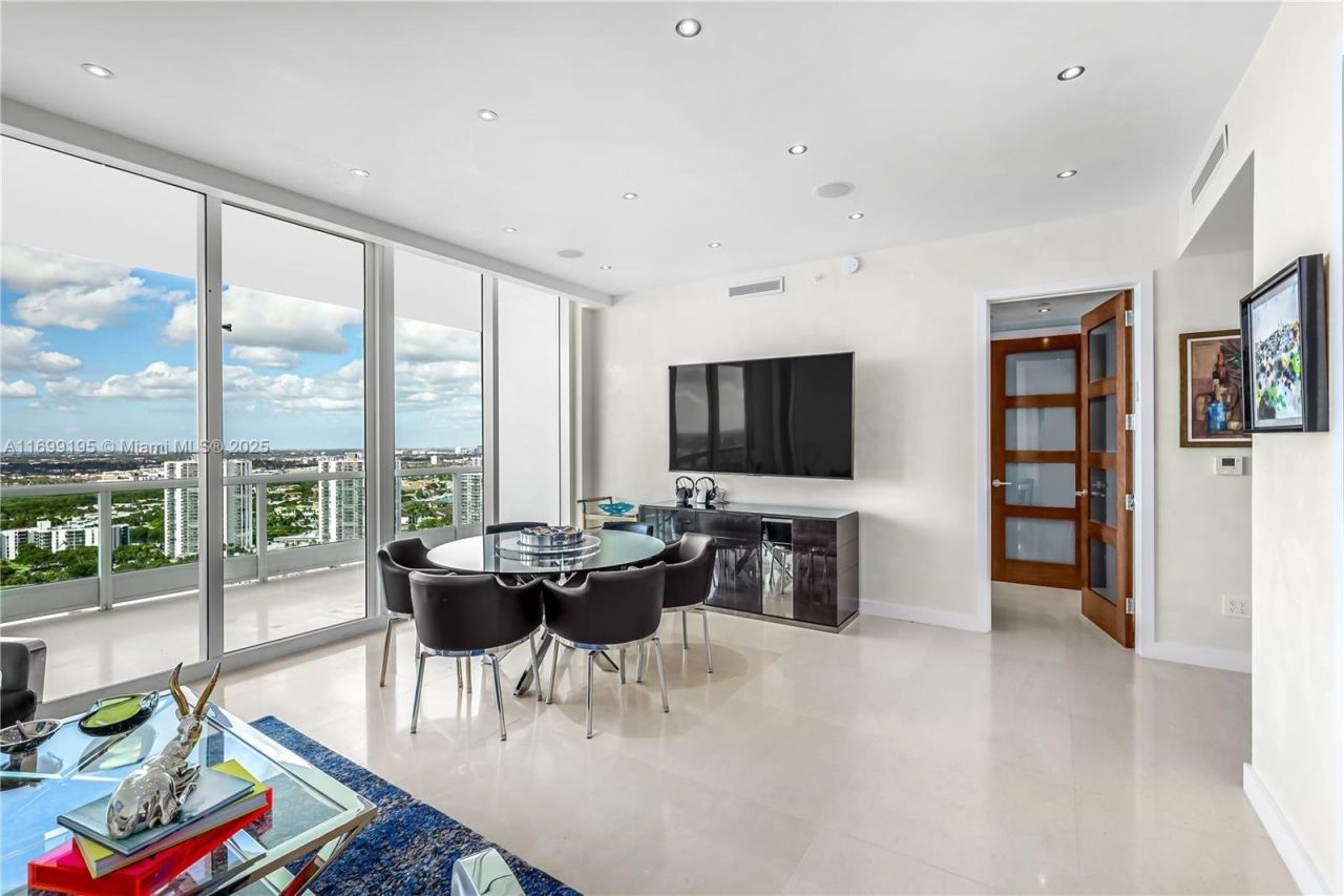20155 NE 38th Ct, Unit 2903, Aventura, FL 33180 Photo