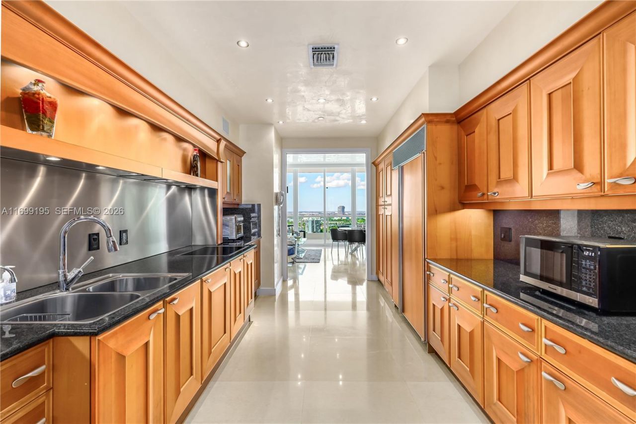 20155 NE 38th Ct, Unit 2903, Aventura, FL 33180 Photo