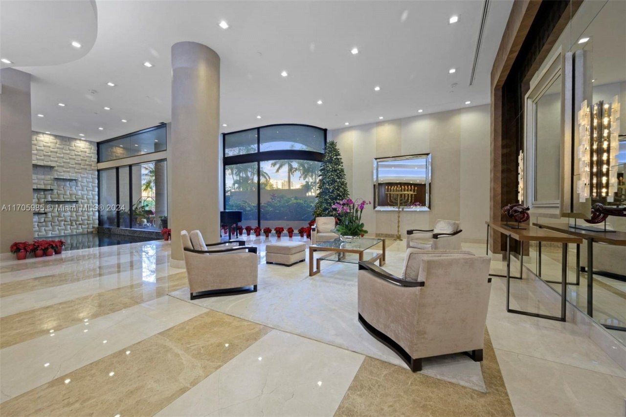 19667 Turnberry Way, Unit 14C, Aventura, FL 33180 Photo