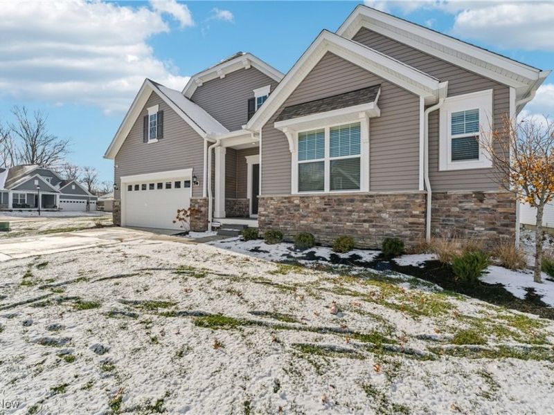 670 Innisbrook Lane, Avon Lake, OH 44012 Photo 1