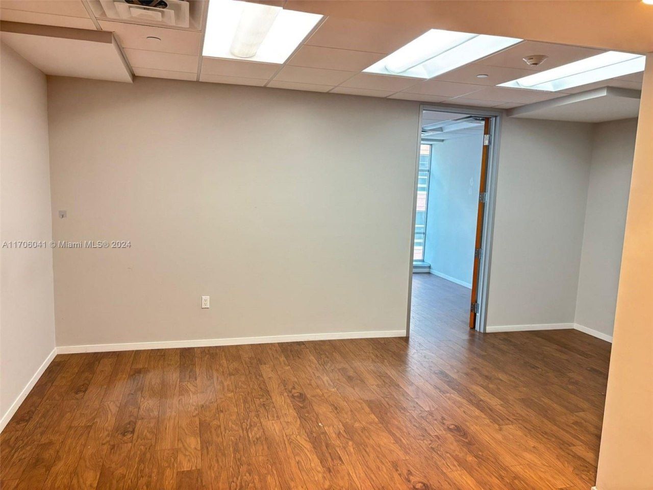 14 NE 1st Ave, Unit 700D, Miami, FL 33132 Photo