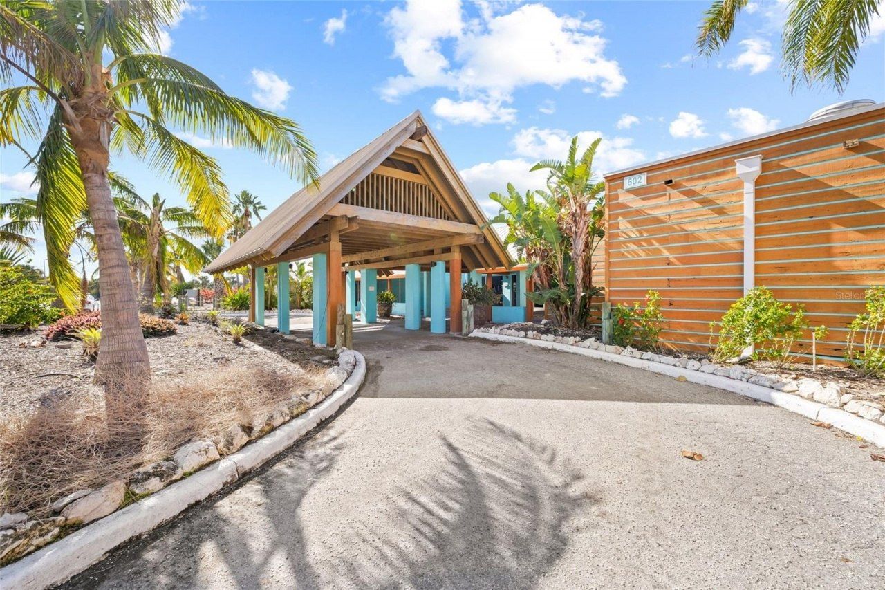 2312 W Shell Point Road, Ruskin, FL 33570 Photo