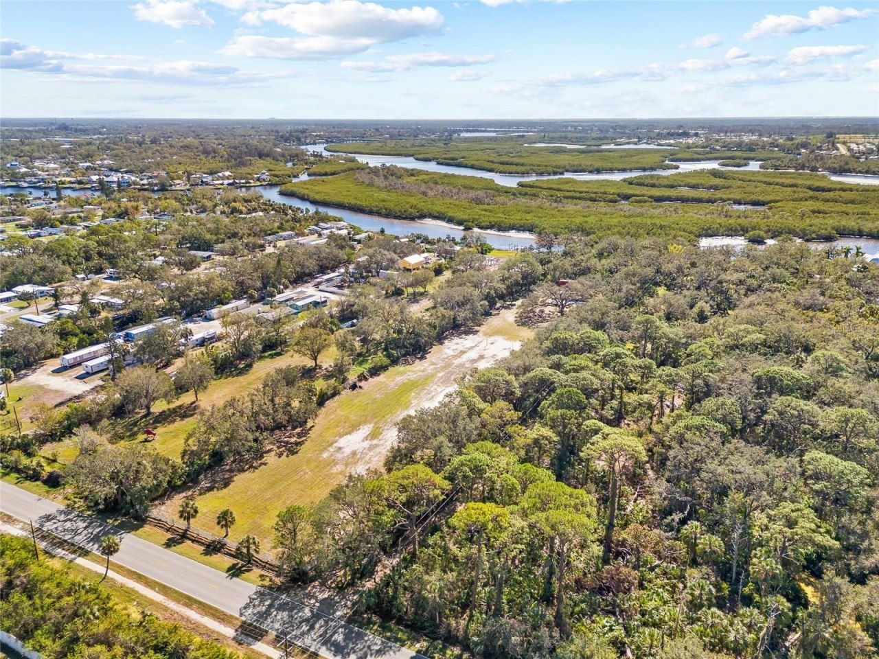 2312 W Shell Point Road, Ruskin, FL 33570 Photo