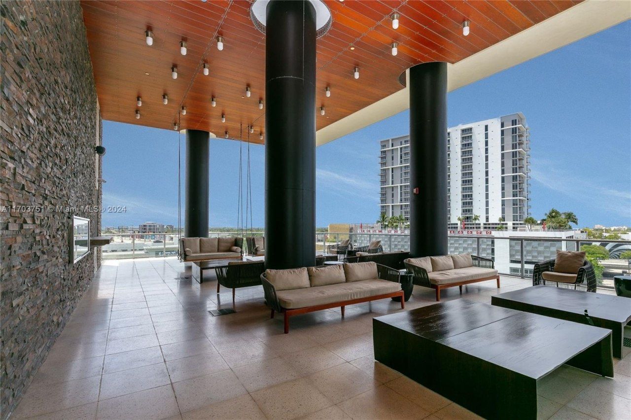 3470 E Coast Ave, Unit H1404, Miami, FL 33137 Photo