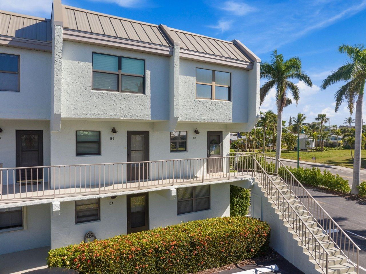 1300 Seaway Drive, Unit B-1, Fort Pierce, FL 34949 Photo