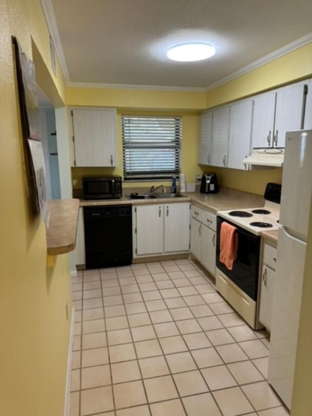1300 Seaway Drive, Unit B-1, Fort Pierce, FL 34949 Photo