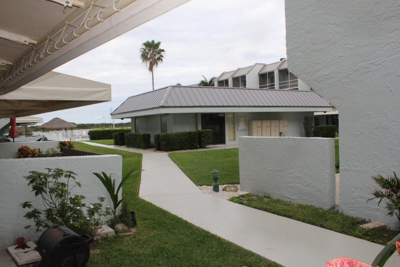 1300 Seaway Drive, Unit B-1, Fort Pierce, FL 34949 Photo