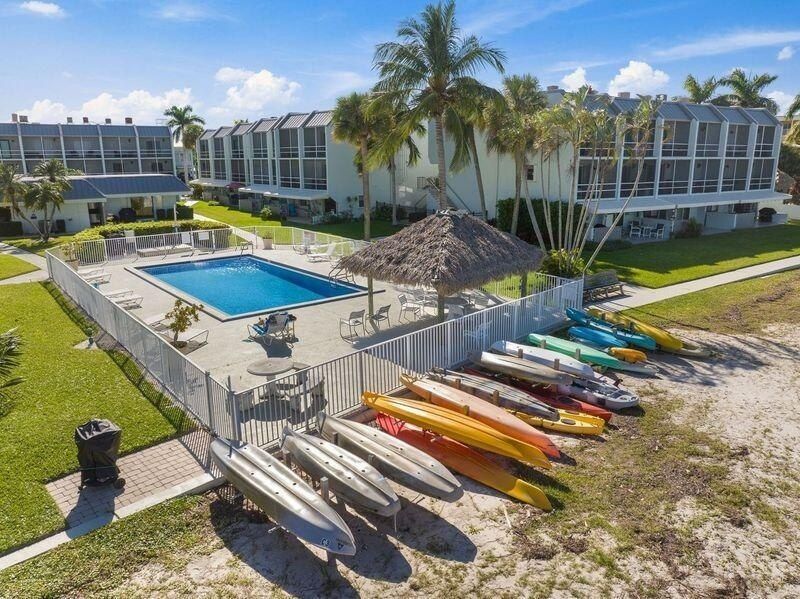 1300 Seaway Drive, Unit B-1, Fort Pierce, FL 34949 Photo