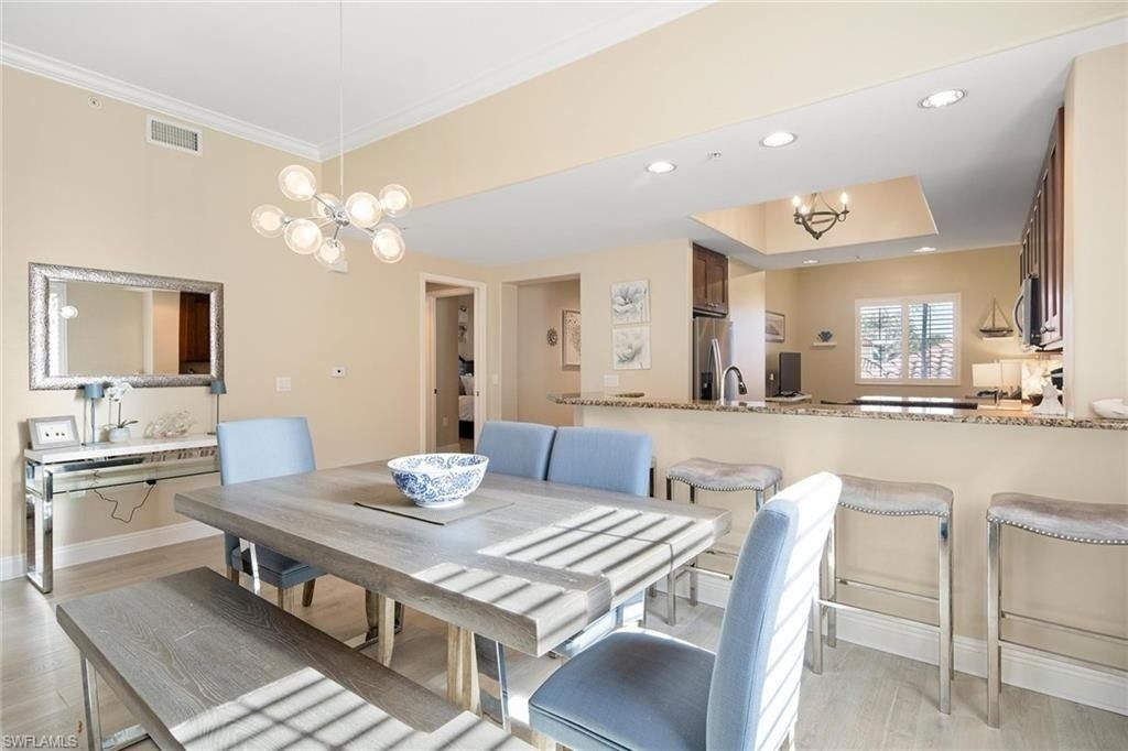 985 Sandpiper St, Unit I201, Naples, FL 34102 Photo