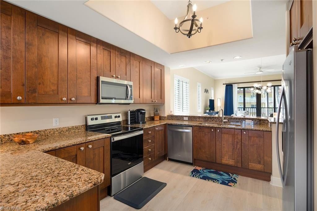 985 Sandpiper St, Unit I201, Naples, FL 34102 Photo