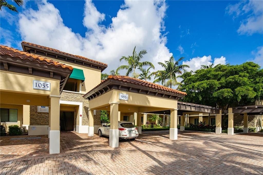985 Sandpiper St, Unit I201, Naples, FL 34102 Photo