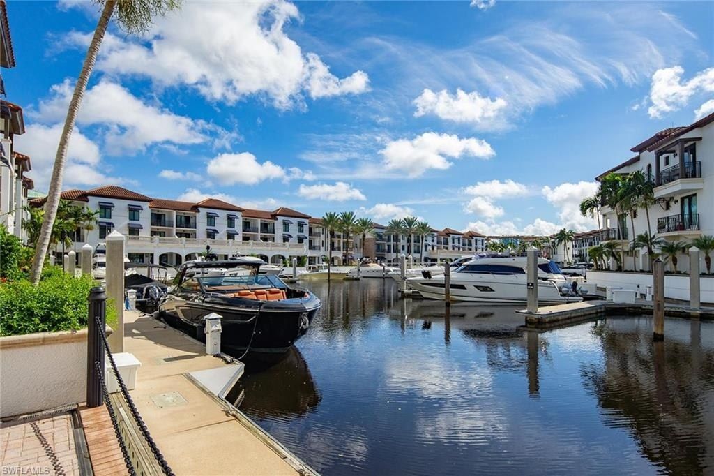 985 Sandpiper St, Unit I201, Naples, FL 34102 Photo