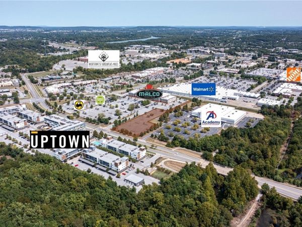 3956 Steele Boulevard, Fayetteville, AR 72703