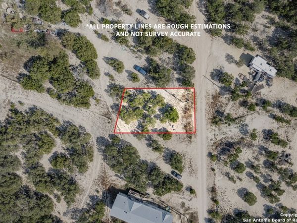 0 Deer trail rd, Bandera, TX 78003