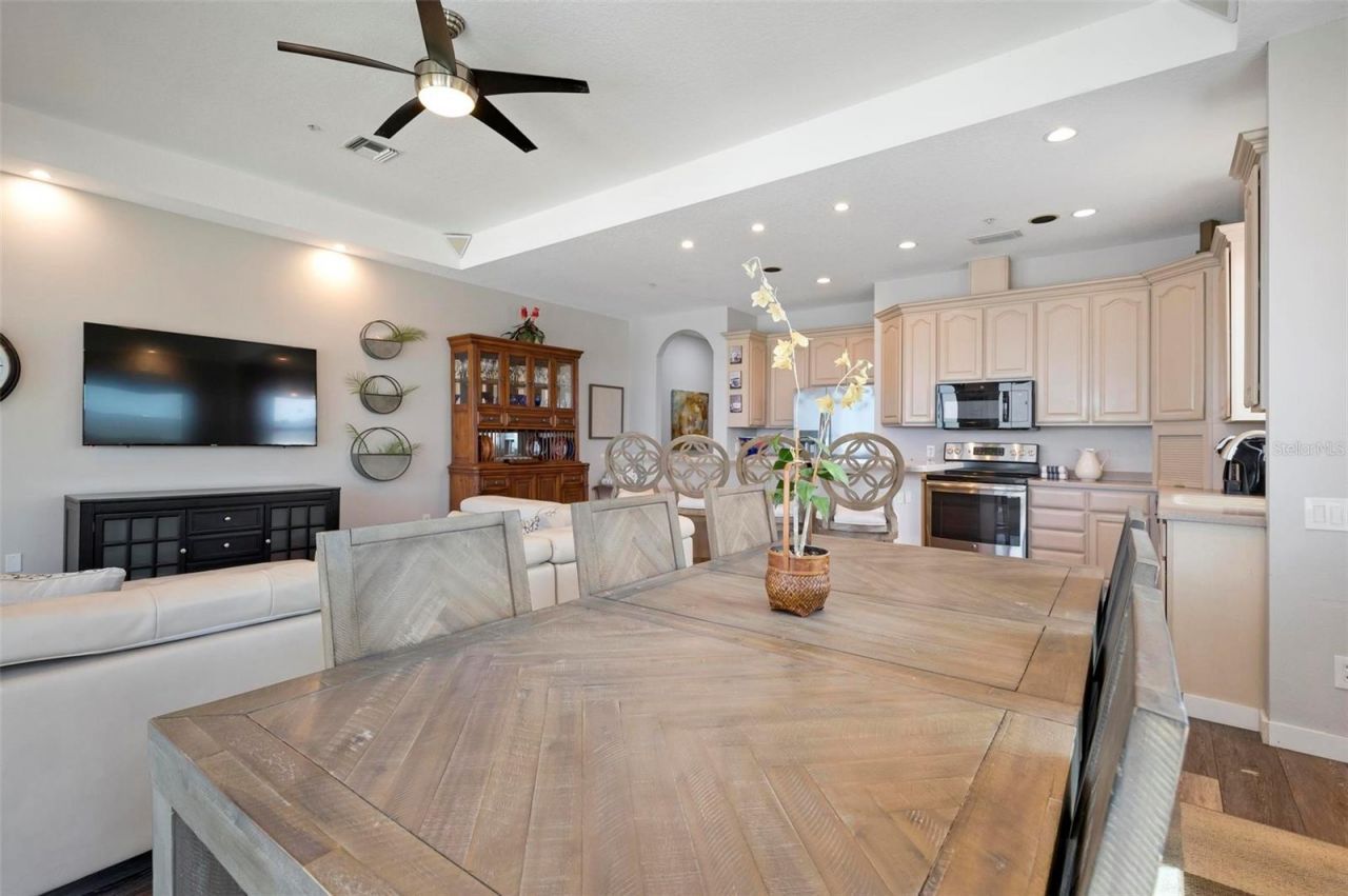 1900 Gulf Drive N, Unit 1, Bradenton Beach, FL 34217 Photo