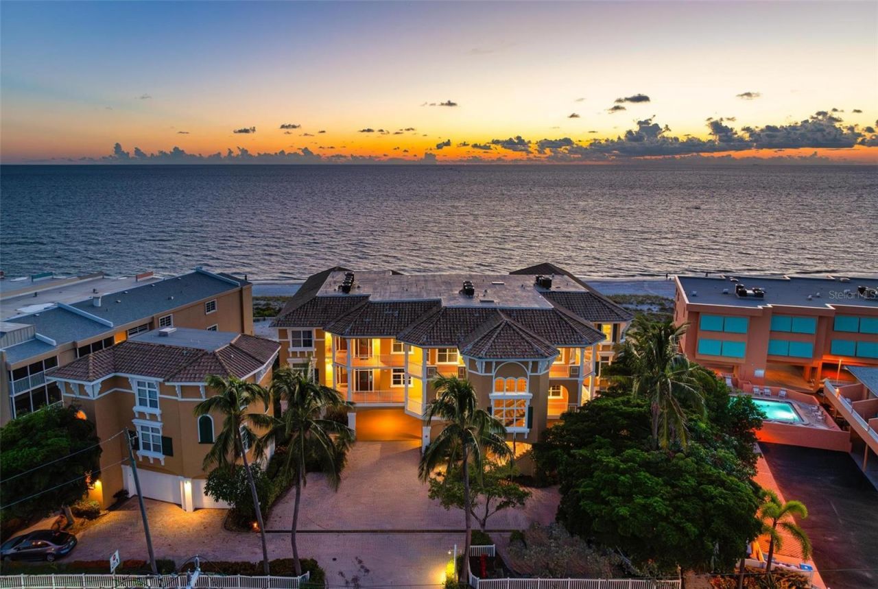 1900 Gulf Drive N, Unit 1, Bradenton Beach, FL 34217 Photo