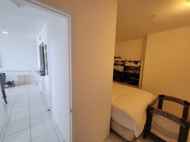 5601 Collins Ave, Unit PH-9, Miami Beach, FL 33140 Photo