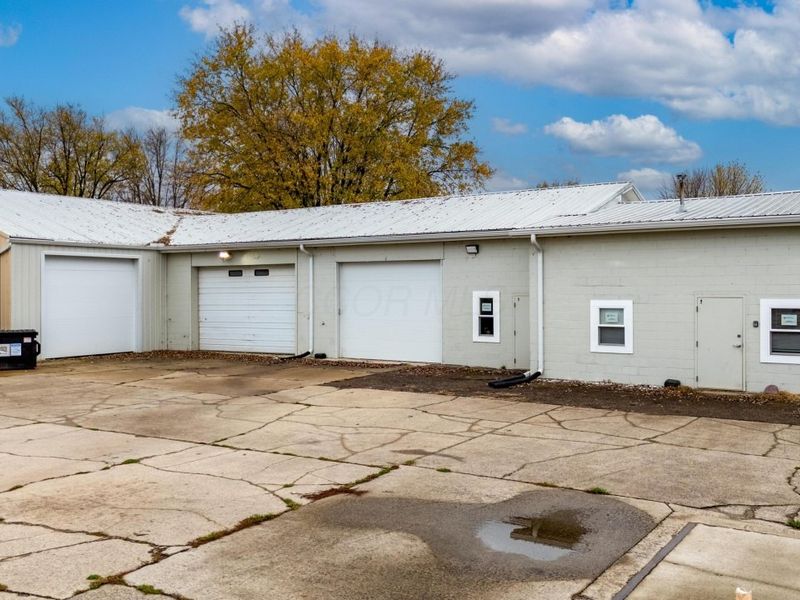 1099 US-22, Unit W, Circleville, OH 43113 Photo 10