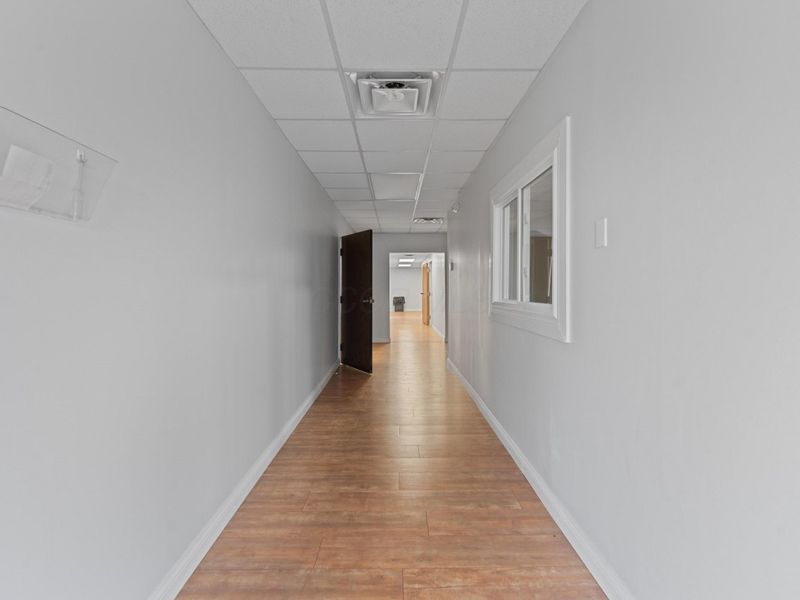 1099 US-22, Unit W, Circleville, OH 43113 Photo 23