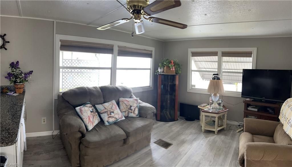 3046 Saturn Cir, North Fort Myers, FL 33903 Photo