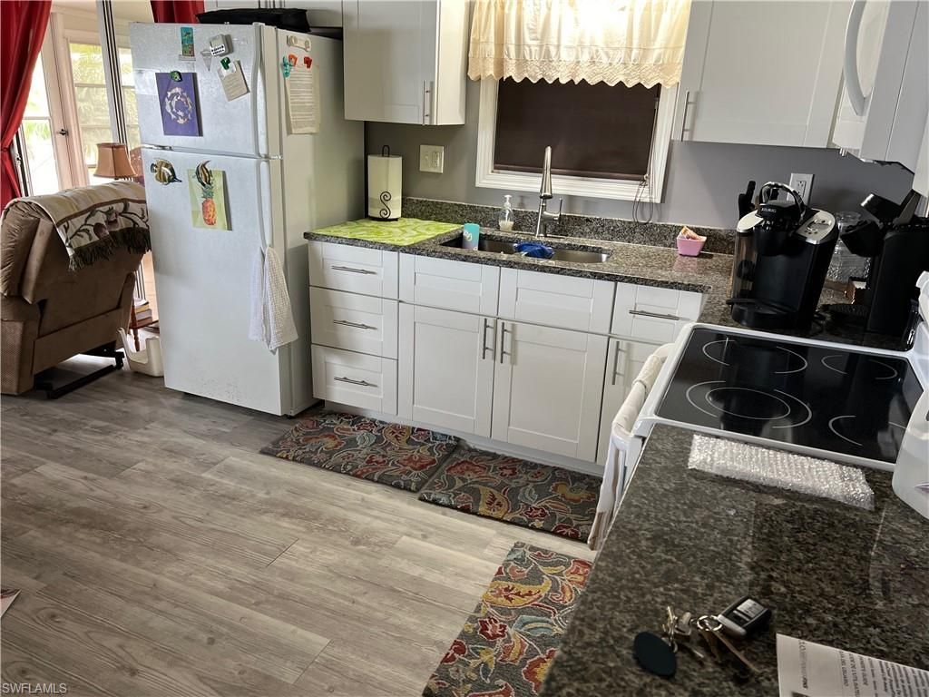 3046 Saturn Cir, North Fort Myers, FL 33903 Photo